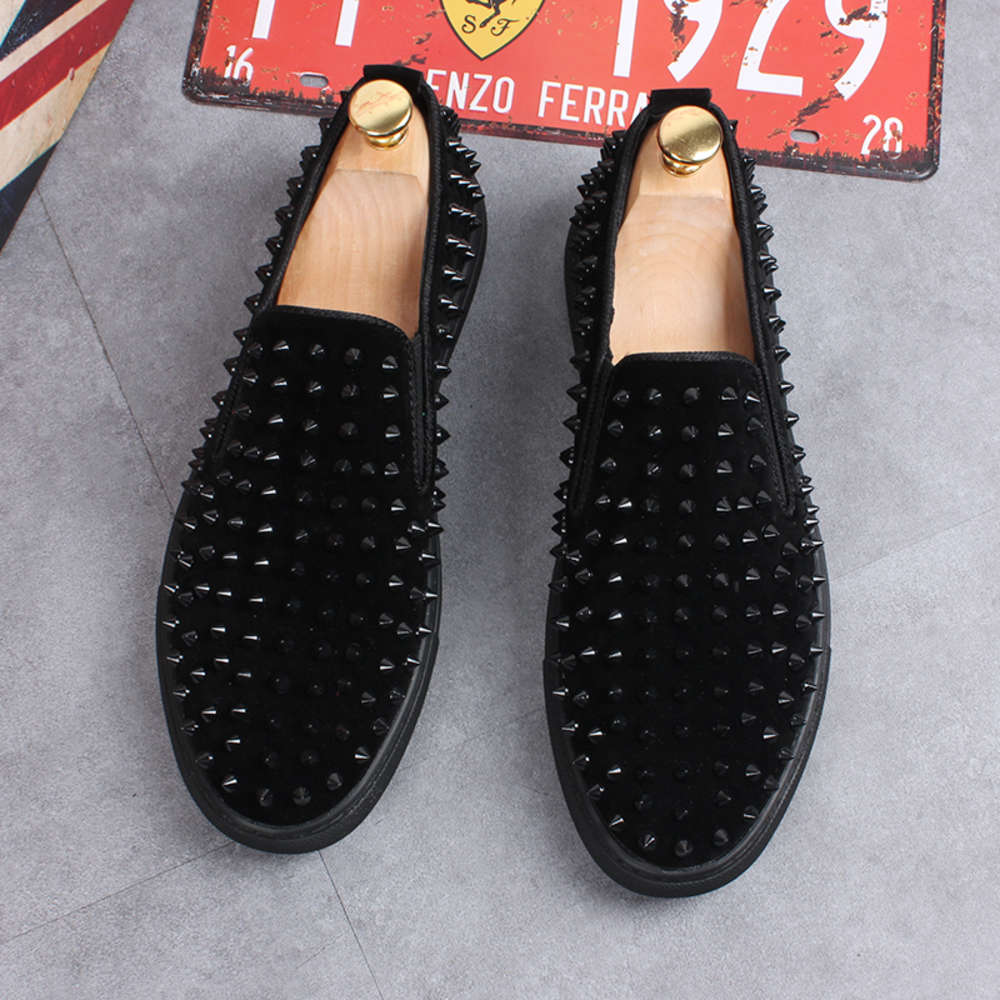 British Luxury Fashion Men Sound-studs Slip-On Flats Platform Shoes Black Leather Loafers Punk Hip Hop Sneakers zapatos
British Luxury Fashion Men Sound-studs Slip-On Flats Platform Shoes Black Leather Loafers Punk Hip Hop Sneakers zapatos