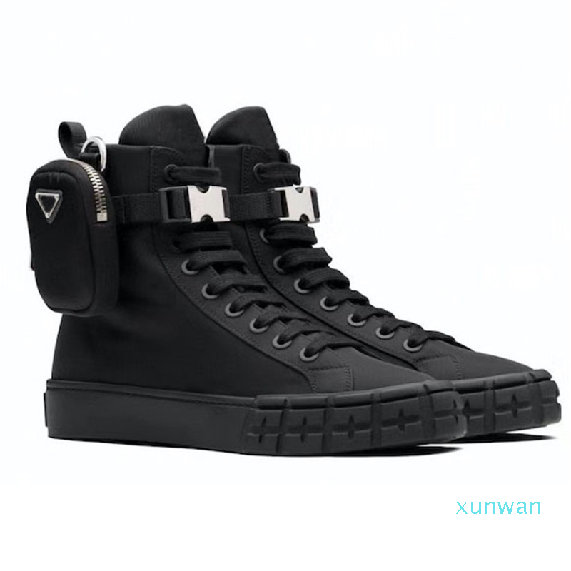 2021 Wheel Designers Shoes High Top Re-Nylon Sneakers Men Women Platform Shoe Combat Flat Trainers White Black With bag Boot Lace up Sneaker
2021 Wheel Designers Shoes High Top Re-Nylon Sneakers Men Women Platform Shoe Combat Flat Trainers White Black With bag Boot Lace up Sneaker