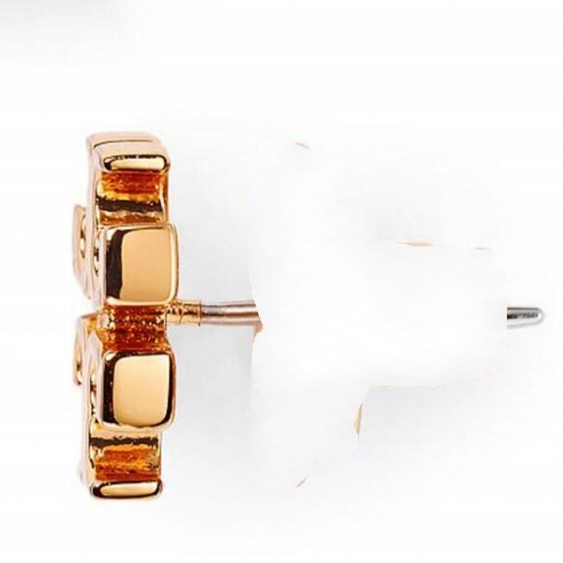 2022 Hip hop girls boys studs easy chic design Wholesale small large hollow letter stud Earring 18k rose Gold Silver tiny Earrings Women men Wedding Party Jewelry
2022 Hip hop girls boys studs easy chic design Wholesale small large hollow letter stud Earring 18k rose Gold Silver tiny Earrings Women men Wedding Party Jewelry
