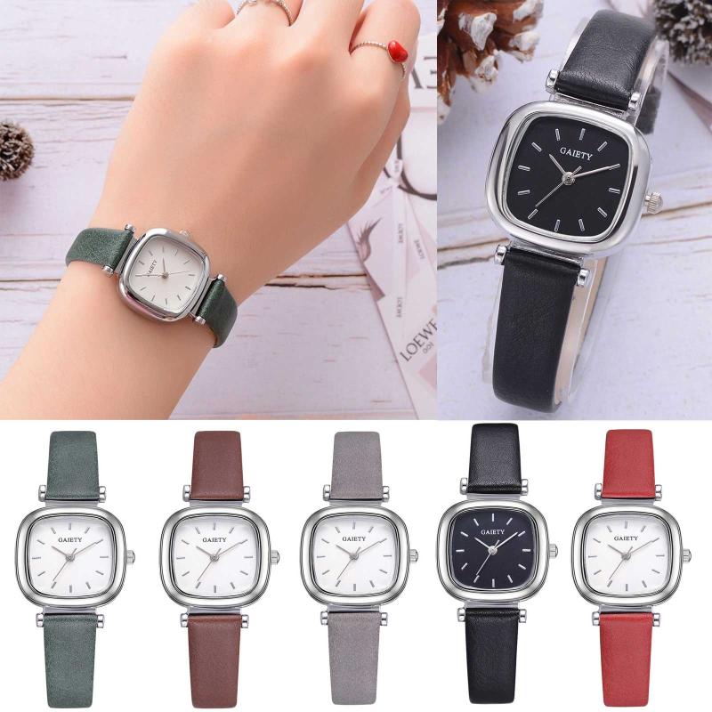 Wristwatches Women Fashion Leatherstrap With Simulated Quartz Round Watch Rose Gold Romantic Couple Luxury Bracelet
Wristwatches Women Fashion Leatherstrap With Simulated Quartz Round Watch Rose Gold Romantic Couple Luxury Bracelet