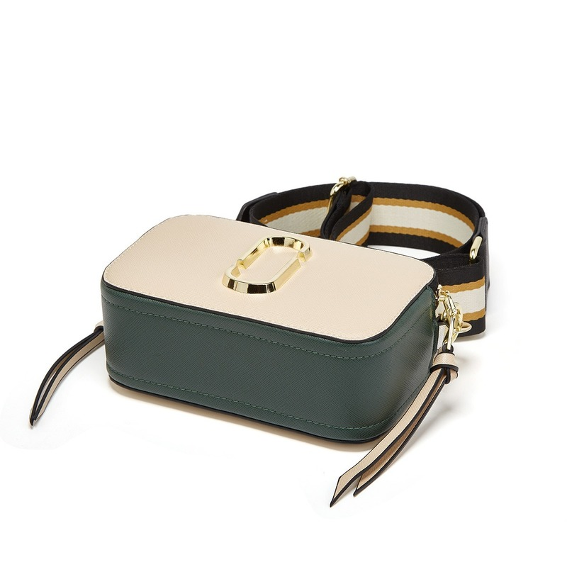 Daily bag2021 New Texture Womens Bag M Wide Shoulder Belt J Fashion Color Matching Camera Bag Womens Single Shoulder Bag Slung, Black
Daily bag2021 New Texture Womens Bag M Wide Shoulder Belt J Fashion Color Matching Camera Bag Womens Single Shoulder Bag Slung, Black