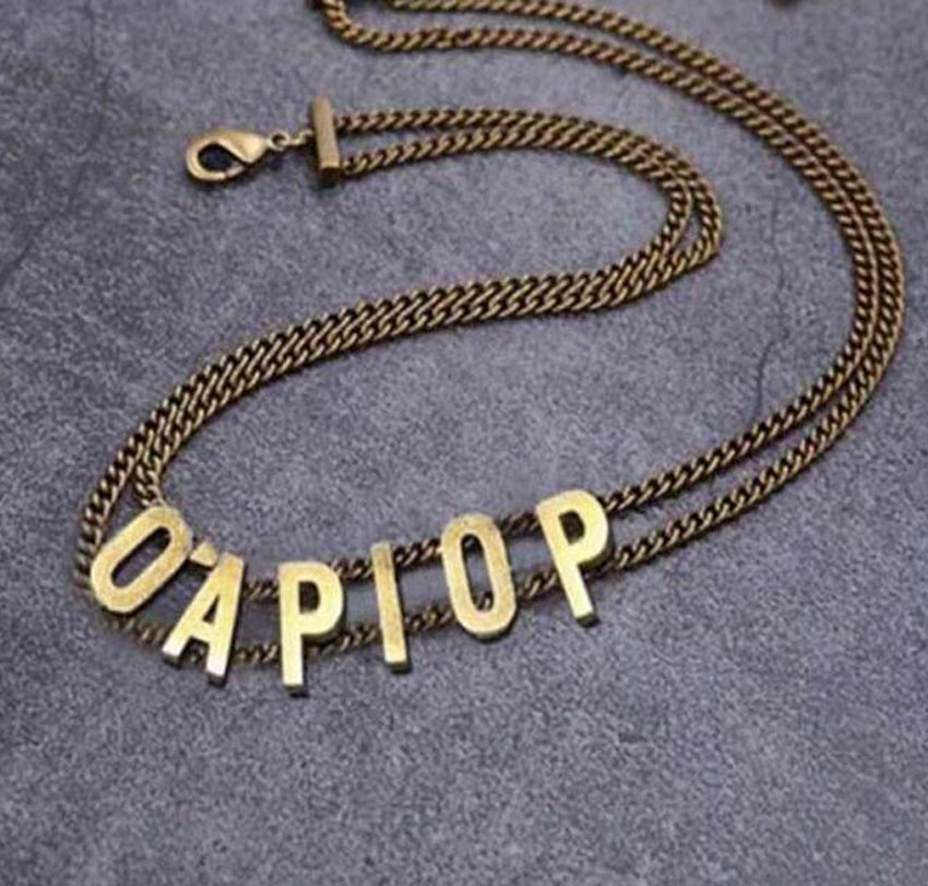 Fashion initial letter choker necklace bijoux cuban link chains for lady womens Party Wedding Lovers gift jewelry With BOX, Golden;silver
Fashion initial letter choker necklace bijoux cuban link chains for lady womens Party Wedding Lovers gift jewelry With BOX, Golden;silver