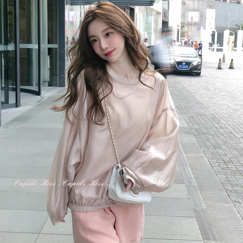 Women' Tracksuits Autumn Two-Piece Suit Design Sense Sweet Chic Lazy Casual Loose Shirt Protection Top Wide Leg Shorts Rac, Pink shorts
Women' Tracksuits Autumn Two-Piece Suit Design Sense Sweet Chic Lazy Casual Loose Shirt Protection Top Wide Leg Shorts Rac, Pink shorts
