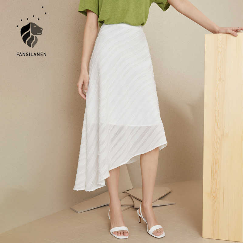 FANSILANEN Asymmetrical white striped long skirt Women high waist vintage summer Casual office lady sexy bottom 210607
FANSILANEN Asymmetrical white striped long skirt Women high waist vintage summer Casual office lady sexy bottom 210607