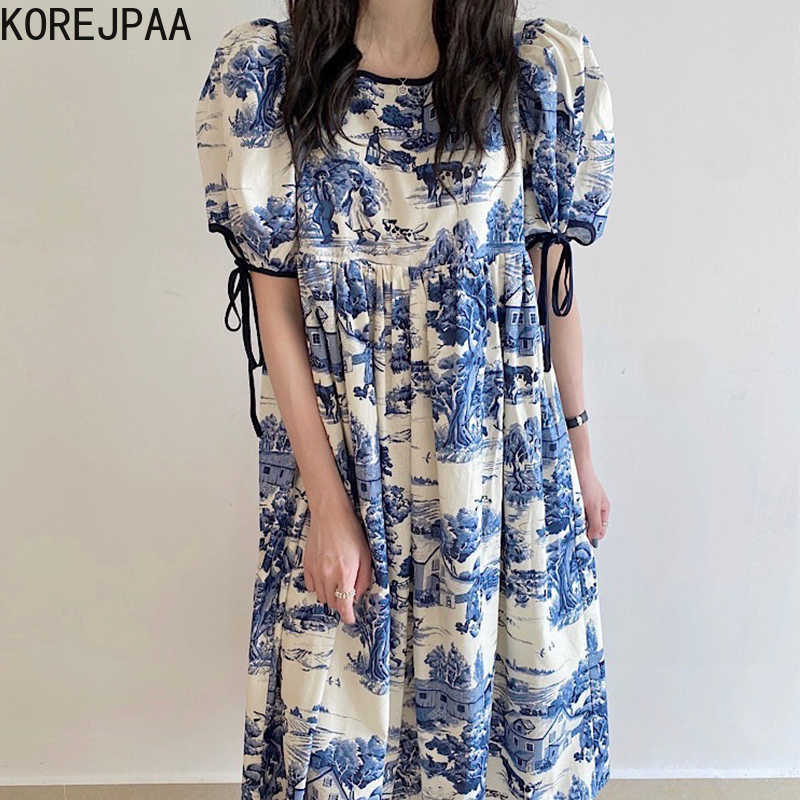 Korejpaa Women Dress Summer Korea Chic Retro Elegant Round Neck Ink Design Loose Wild Lace-up Bubble Sleeve Long Vestido 210526, Blue
Korejpaa Women Dress Summer Korea Chic Retro Elegant Round Neck Ink Design Loose Wild Lace-up Bubble Sleeve Long Vestido 210526, Blue