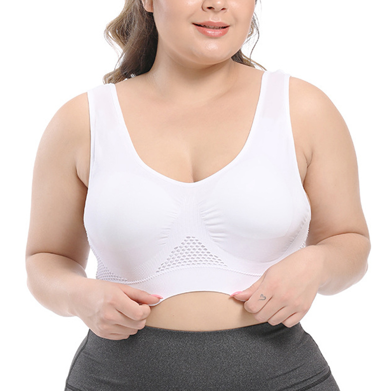 Plus Size Bra Seamless Vest Bra With Pads Big Size 5XL 6XL Push Up Bralette Bras For Women Vest Wireless Active Brassiere Bra 210515