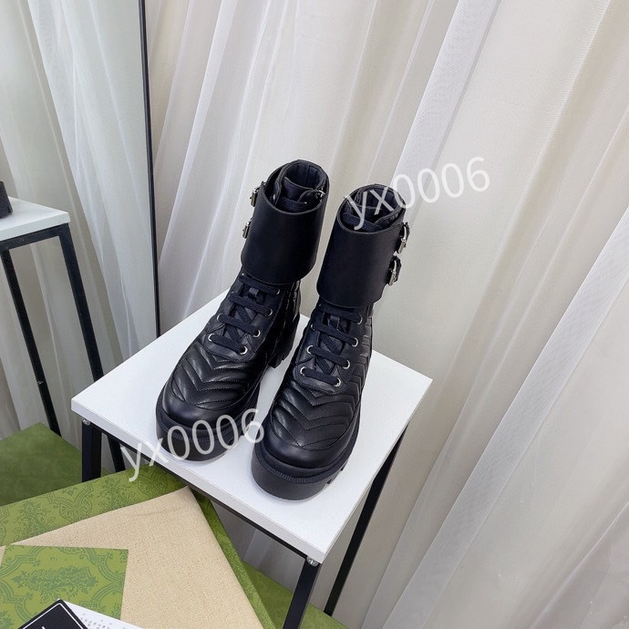 2021 Women Rois Boots Designers Ankle Martin Boot Leather Nylon Removable Pouch Bootie Military Inspired Combat Shoes Original ly211202, 01
2021 Women Rois Boots Designers Ankle Martin Boot Leather Nylon Removable Pouch Bootie Military Inspired Combat Shoes Original ly211202, 01