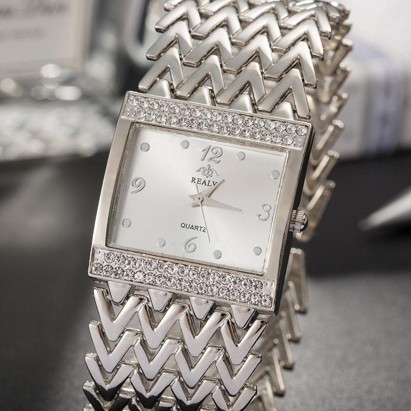 Wristwatches European And American Fashion Personality Square Diamond Digital Dial Ladies Watch Alloy Bracelet Quartz, Gold
Wristwatches European And American Fashion Personality Square Diamond Digital Dial Ladies Watch Alloy Bracelet Quartz, Gold