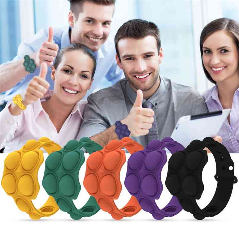 Push Bubble Pop Fidget Bracelets Toys Puzzle Decompression Finger Music Silicone Bracelet Toy Sensory Ring Pressing Ball Wristband Watch H42605
Push Bubble Pop Fidget Bracelets Toys Puzzle Decompression Finger Music Silicone Bracelet Toy Sensory Ring Pressing Ball Wristband Watch H42605