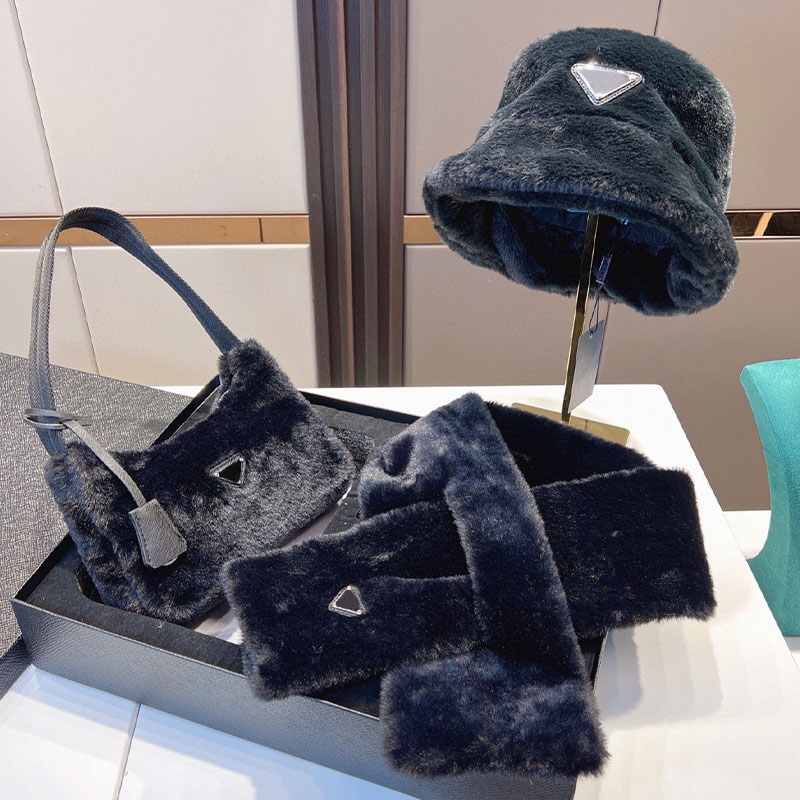 Winter 2021 Lamb cashmere Mini bag Re-Edition 2000 Terry Fabric new designer luxury woman girl underarm hobo bag scarf hat shoes three-piece 3pc womens wallet gift box, Multi-color
Winter 2021 Lamb cashmere Mini bag Re-Edition 2000 Terry Fabric new designer luxury woman girl underarm hobo bag scarf hat shoes three-piece 3pc womens wallet gift box, Multi-color