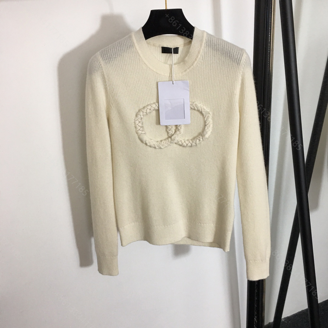 High-end cc designer women sweater crochet mujer wool knit hoodie sweaters letter logo 911 brand long sleeve round neck pullover casual female tops, White;black
High-end cc designer women sweater crochet mujer wool knit hoodie sweaters letter logo 911 brand long sleeve round neck pullover casual female tops, White;black