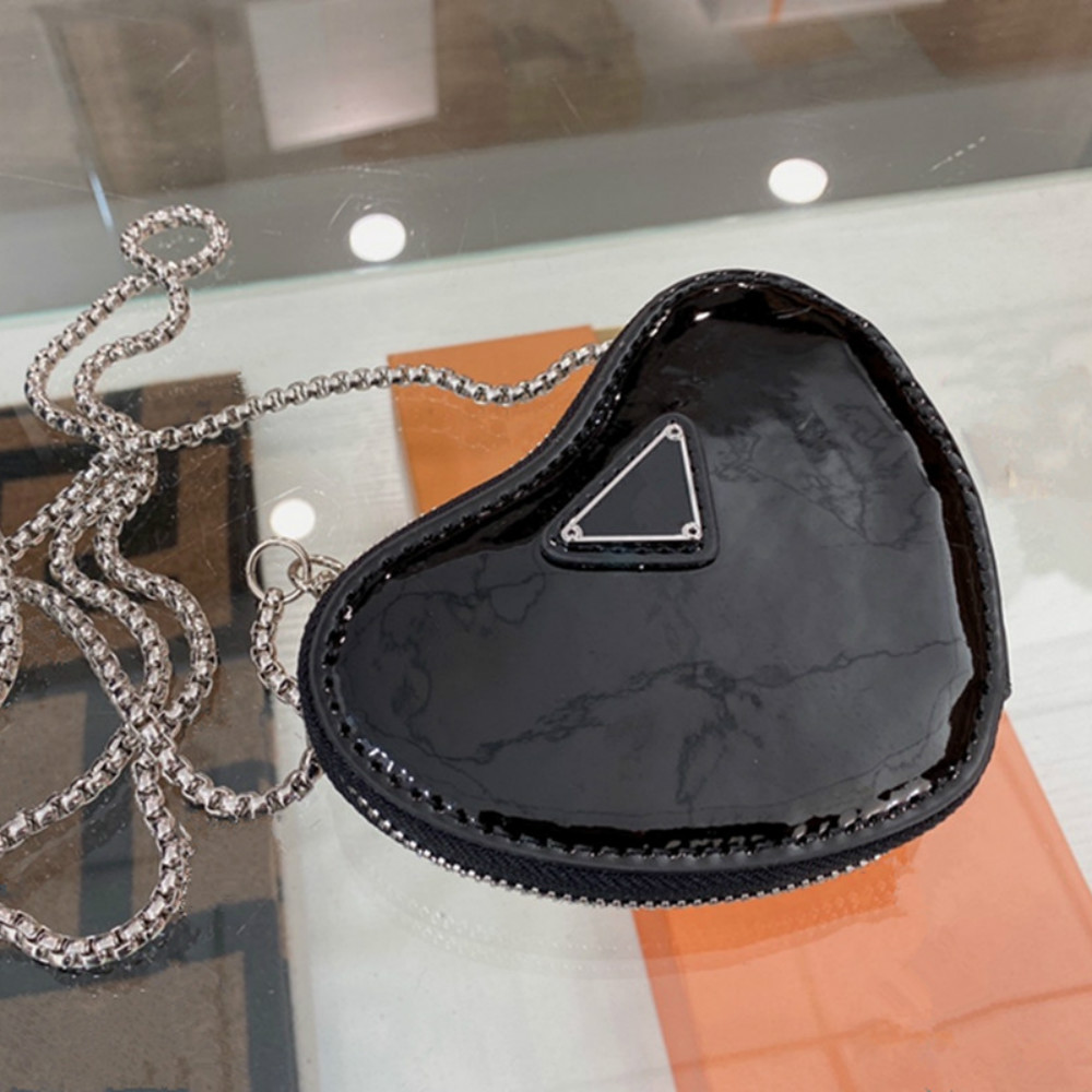 Mini Luxury Heart Crossbody Chain Bags Designers Hearts Wallets Cute Coin Purses Ladies Change Bag Patent Leather Multi Colors PD21040201, This price option is not for sale
Mini Luxury Heart Crossbody Chain Bags Designers Hearts Wallets Cute Coin Purses Ladies Change Bag Patent Leather Multi Colors PD21040201, This price option is not for sale