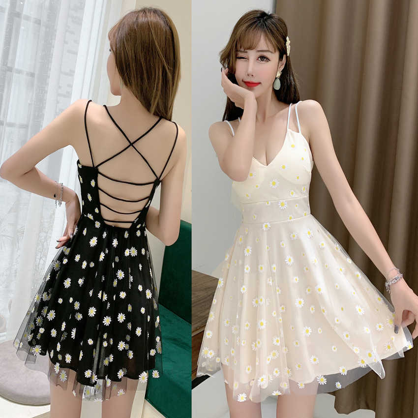 Beach Holiday Cross Sexy Backless Little Daisy Sling V-Neck Waist Thin Dress Office Lady Polyester 210603, Apricot
Beach Holiday Cross Sexy Backless Little Daisy Sling V-Neck Waist Thin Dress Office Lady Polyester 210603, Apricot
