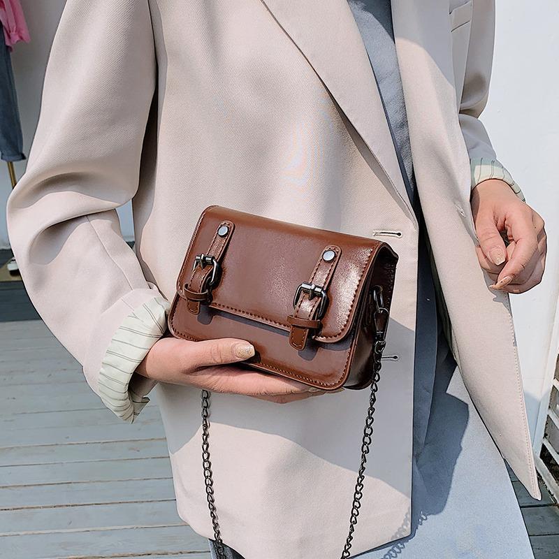 Evening Bags Portable All-match Small Square Bag Simple Arrow Casual Women's 2021 Fashion One-shoulder Ulzzang Messenger
Evening Bags Portable All-match Small Square Bag Simple Arrow Casual Women's 2021 Fashion One-shoulder Ulzzang Messenger