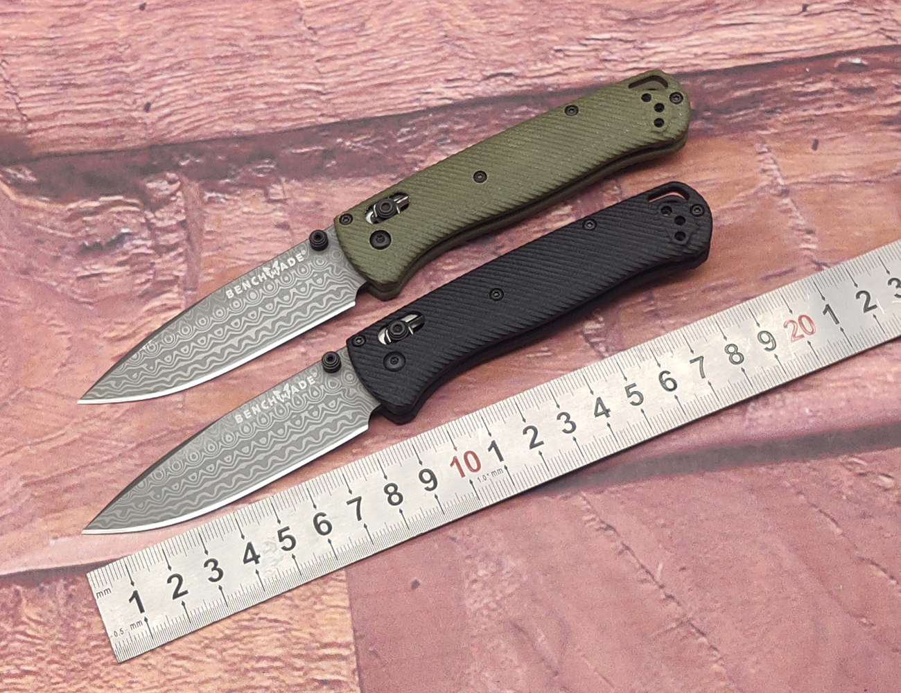 2021 535 Bearing steel ball desktop folding knife handle g10 3D gong pattern non-slip hand feel Tuas Steel VG10 coreless steel for sharp a
2021 535 Bearing steel ball desktop folding knife handle g10 3D gong pattern non-slip hand feel Tuas Steel VG10 coreless steel for sharp a