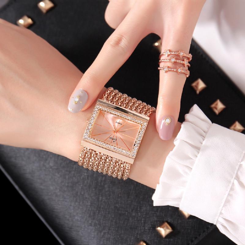 Wristwatches Ladies Fashion Watch Square Foreign Trade Bracelet Factory Direct Sale Rhinestone
Wristwatches Ladies Fashion Watch Square Foreign Trade Bracelet Factory Direct Sale Rhinestone