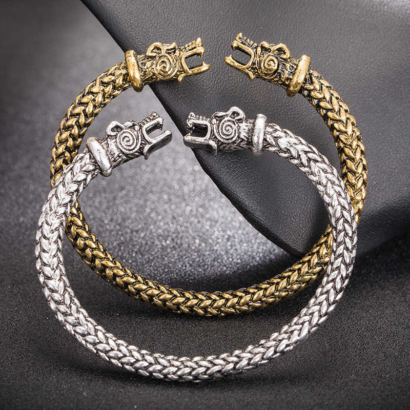 Can Film and Television Peripheral Legend Viking Two Color Alloy Wolf Head Bracelet Handmade Jewelry String Hand Decoration
Can Film and Television Peripheral Legend Viking Two Color Alloy Wolf Head Bracelet Handmade Jewelry String Hand Decoration