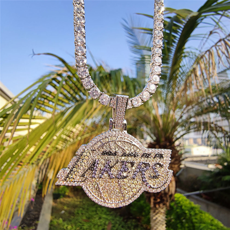 Iced Out Letter Pendant Necklace With Tennis Chain Charm Bling Cubic Zircon Men'S Hip Hop Rock Jewelry Dropshippiing X0509
Iced Out Letter Pendant Necklace With Tennis Chain Charm Bling Cubic Zircon Men'S Hip Hop Rock Jewelry Dropshippiing X0509