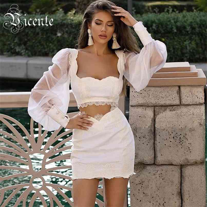Chic White Lace Splicing Puff Sleeves Two Pieces Suit Celebrity Party Club Bandage 210520, Gray
Chic White Lace Splicing Puff Sleeves Two Pieces Suit Celebrity Party Club Bandage 210520, Gray