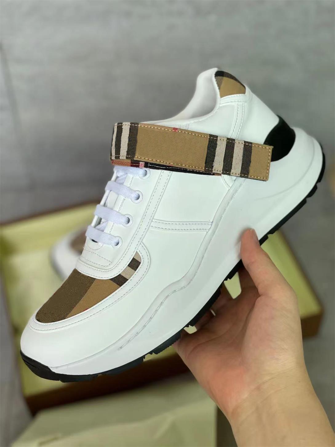 Men Vintage Check Suede Leather Sneakers Women Designer Velcro Shoes Black Beige Runner Trainers Outdoor Shoes Top Quality With Box 281, Color 10
Men Vintage Check Suede Leather Sneakers Women Designer Velcro Shoes Black Beige Runner Trainers Outdoor Shoes Top Quality With Box 281, Color 10