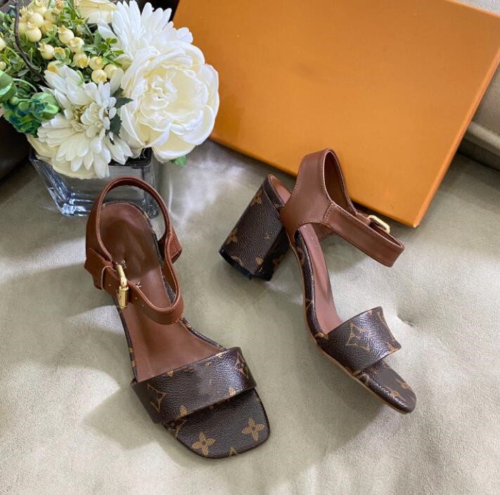 m1l8 Woman Summer rivet Flats Sexy Ankle Gladiator Sandals Women Casual Flat Shoes Ladies Beach Roman Sandal
m1l8 Woman Summer rivet Flats Sexy Ankle Gladiator Sandals Women Casual Flat Shoes Ladies Beach Roman Sandal