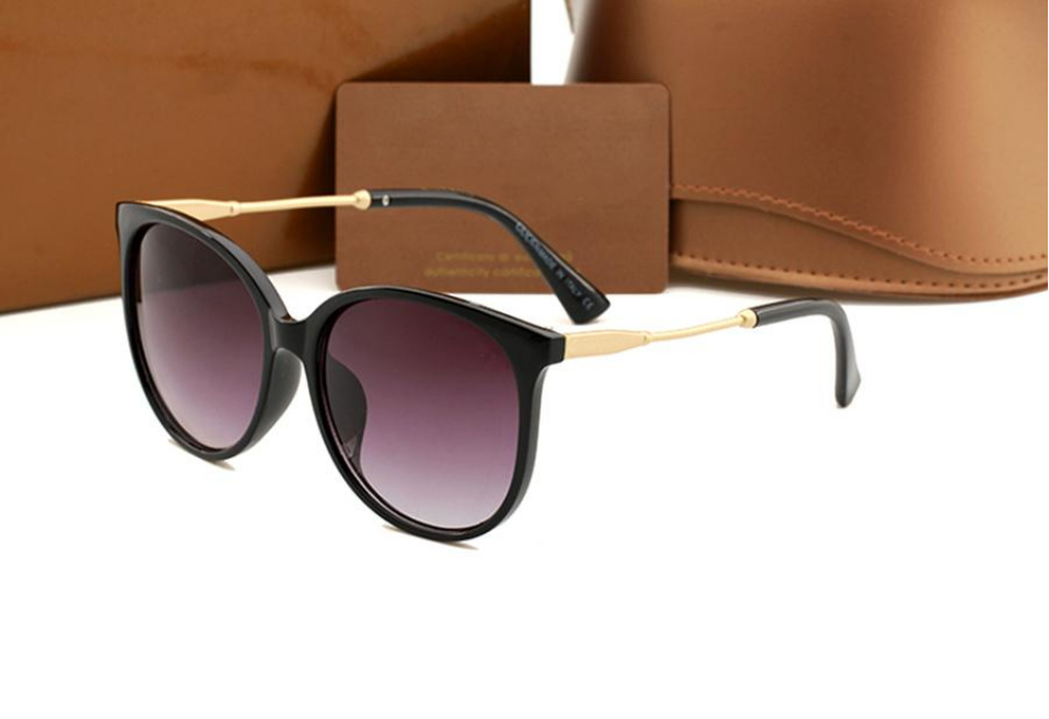 Mens Womens Designer Sunglasses Sun Glasses Round Fashion Gold Frame Glass Lens Eyewear For Man Woman With Original Cases
Mens Womens Designer Sunglasses Sun Glasses Round Fashion Gold Frame Glass Lens Eyewear For Man Woman With Original Cases