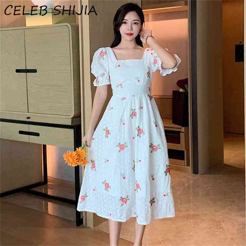 summer Woman Dress square collar puff sleeve rose floral embroidery white maxi dresses female runway design 210603
summer Woman Dress square collar puff sleeve rose floral embroidery white maxi dresses female runway design 210603