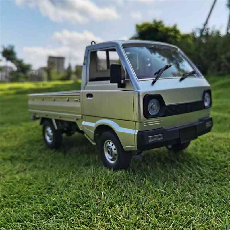 WPL 1/10 RC Car Simulation Drift Truck 260 Motor Toy For Children Kid Model Holiday Classic Christmas Gift LJ201209
WPL 1/10 RC Car Simulation Drift Truck 260 Motor Toy For Children Kid Model Holiday Classic Christmas Gift LJ201209
