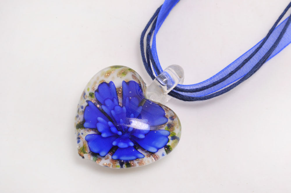 Charm Heart Shape Art Murano Lampwork Glass Pendant Necklace Flowers Inside for Women Girls Summer Jewelry Gifts
