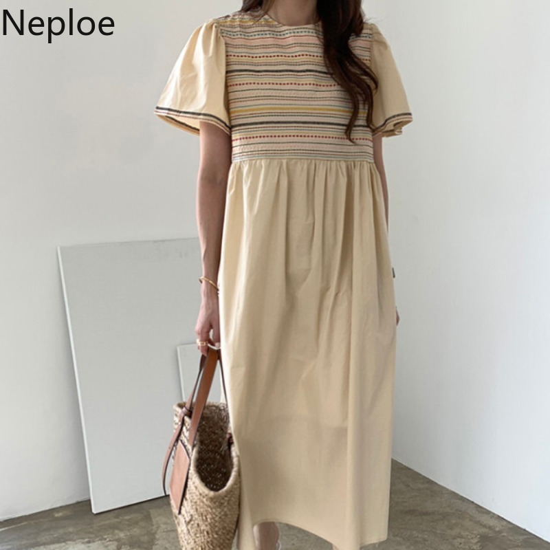 Neploe Women's Summer Dress Retro Heavy Embroidered Puff Sleeve High Waist Loose Vestidos Korean O Neck Temperament Dresses 210422