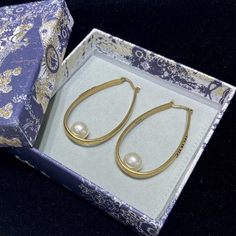 2021 Classi Charm Women Designers Earings Jewelry Earring Studs Pearl Earrings Fashion des boucles 20121701L With Box, Golden
2021 Classi Charm Women Designers Earings Jewelry Earring Studs Pearl Earrings Fashion des boucles 20121701L With Box, Golden