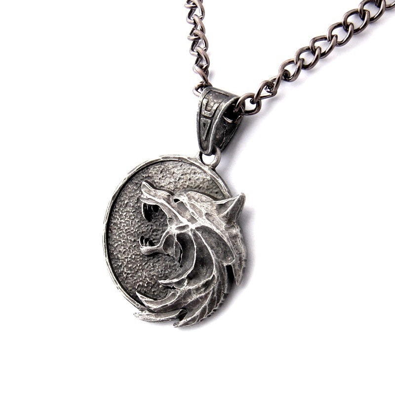 New Arrival The Wizard Wolf Head Pendant Necklace for The Witcher 3 Geralt with A The Wild Hunt 3 Figure TV