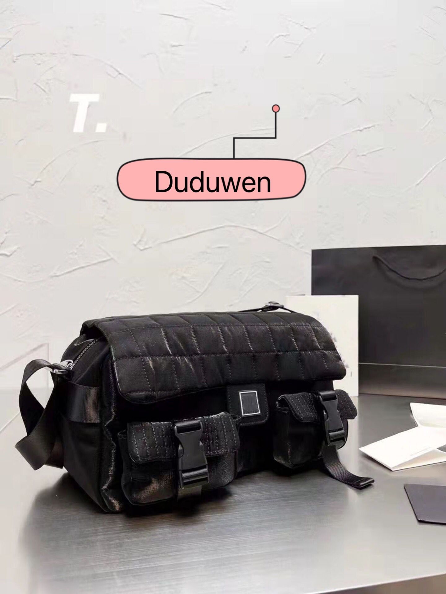 new arrival classic bag vintage printed C fashion Cosmetic Storage Case, Black
new arrival classic bag vintage printed C fashion Cosmetic Storage Case, Black