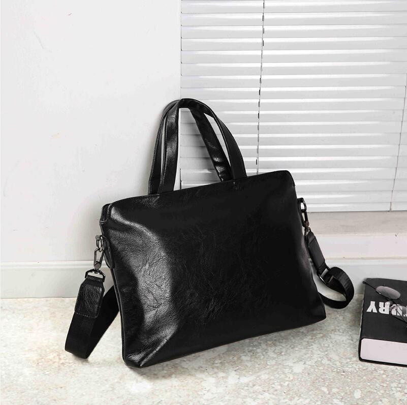 Factory wholesale men handbag simple horizontal leather shoulder bag trend color matching plaid business laptop bags large canvas fashion messenger handbags, Black2
Factory wholesale men handbag simple horizontal leather shoulder bag trend color matching plaid business laptop bags large canvas fashion messenger handbags, Black2