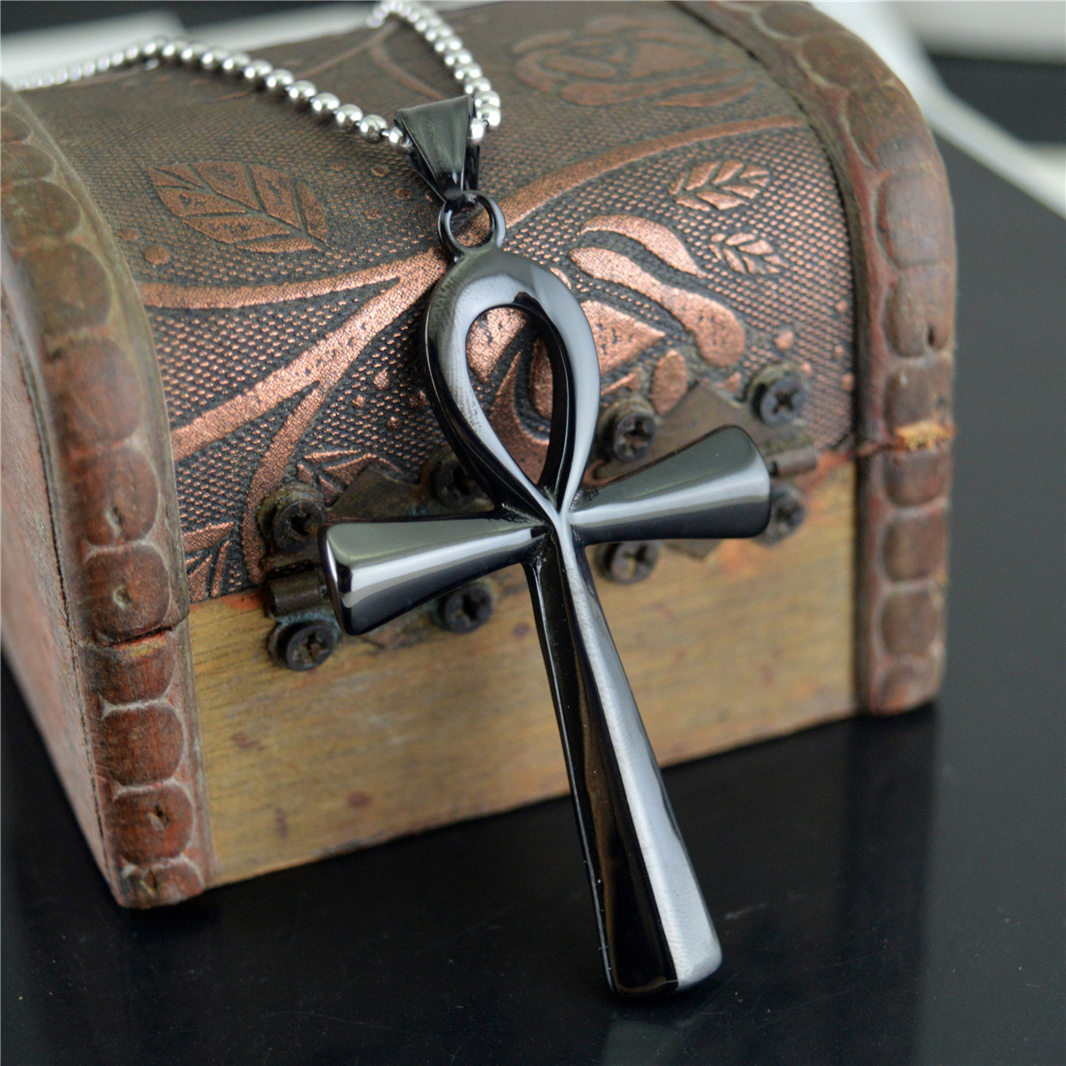 New Foreign Trade Fashion Accessories Simple Glossy Ancient Egypt Cross Titanium Steel Pendant Necklace Hanging Ornaments Stn831, Silver
New Foreign Trade Fashion Accessories Simple Glossy Ancient Egypt Cross Titanium Steel Pendant Necklace Hanging Ornaments Stn831, Silver