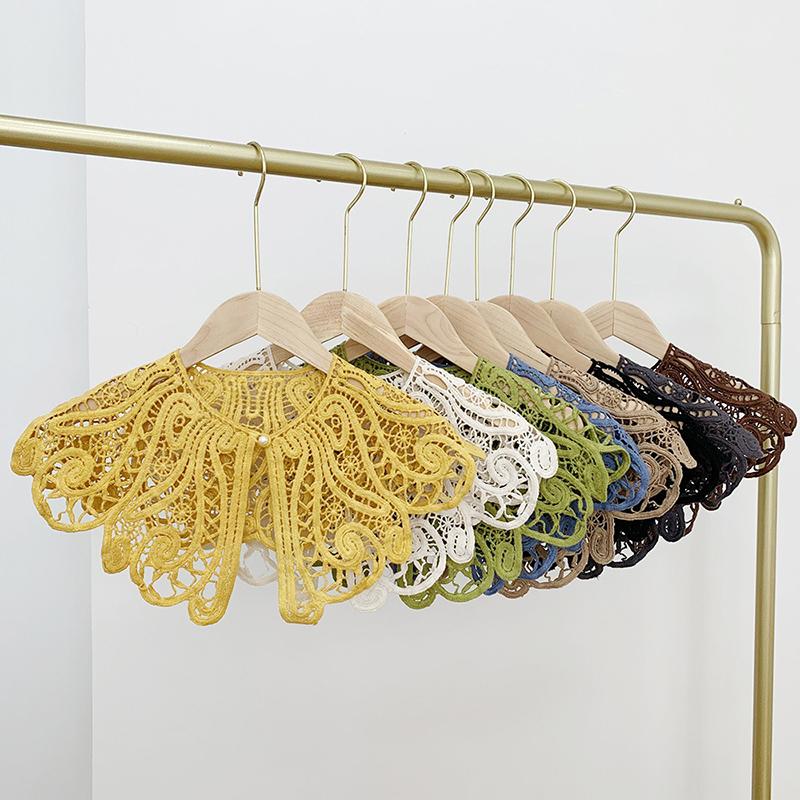 Scarves Korean Fake Collar Shawl Flower Crochet Lace False Collars Shirt Women Detachable Half Faux Scarf
Scarves Korean Fake Collar Shawl Flower Crochet Lace False Collars Shirt Women Detachable Half Faux Scarf
