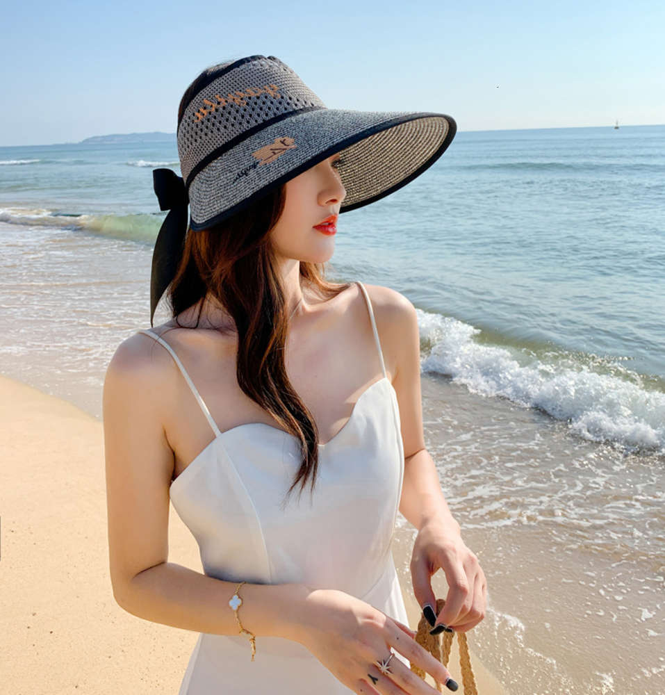 Sun hat Straw women's Beach Big Brim empty top folding summer little fresh children's fashion sun protection hat, Blue;gray
Sun hat Straw women's Beach Big Brim empty top folding summer little fresh children's fashion sun protection hat, Blue;gray