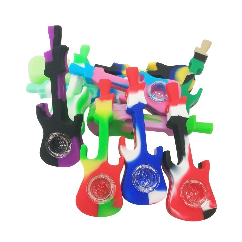 107mm Mini guitar silicone pipe smoking pipe with glass bowl 
107mm Mini guitar silicone pipe smoking pipe with glass bowl