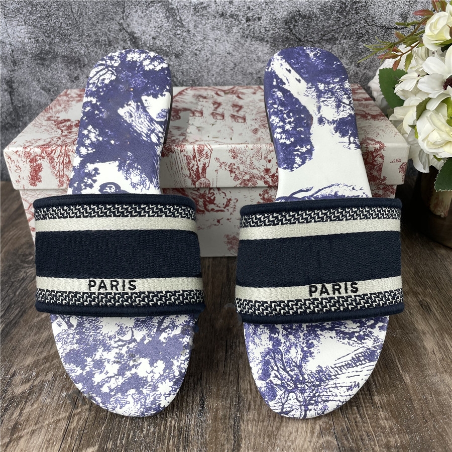 High Quality Womens Flat Slippers Fairy Versatile Style Scuffs Summer Sandals Beach Slide Slipper Girls Flip Flops Loafers Vintage Embroider, Black
High Quality Womens Flat Slippers Fairy Versatile Style Scuffs Summer Sandals Beach Slide Slipper Girls Flip Flops Loafers Vintage Embroider, Black