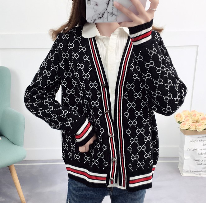 Women' Sweater Luxury Design Knitted Cardigan Coat Winter Plaid Stripe Loose Soft Wholesale Female New Long Sleeve Knitwear, Rreamy-white
Women' Sweater Luxury Design Knitted Cardigan Coat Winter Plaid Stripe Loose Soft Wholesale Female New Long Sleeve Knitwear, Rreamy-white