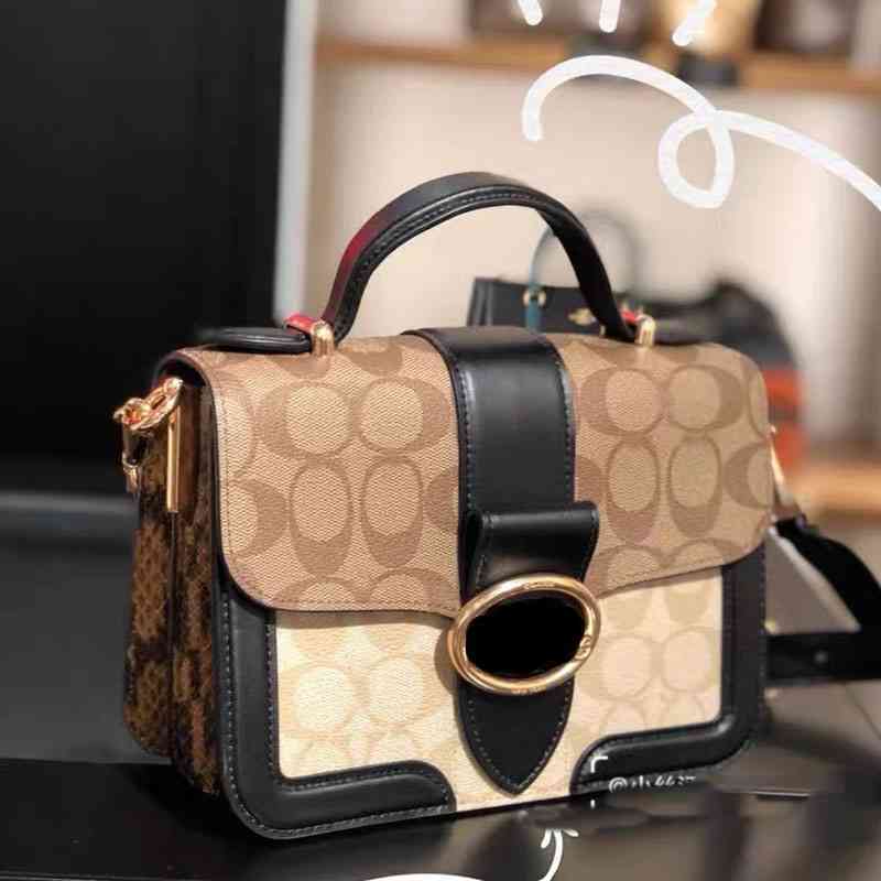 Women Luxurys Designers Bags 2021 style Yang Zi same type small size Geo Crossbody Bag Zhouzhoubao123 designer handbags Purse Wallet Handbags
Women Luxurys Designers Bags 2021 style Yang Zi same type small size Geo Crossbody Bag Zhouzhoubao123 designer handbags Purse Wallet Handbags