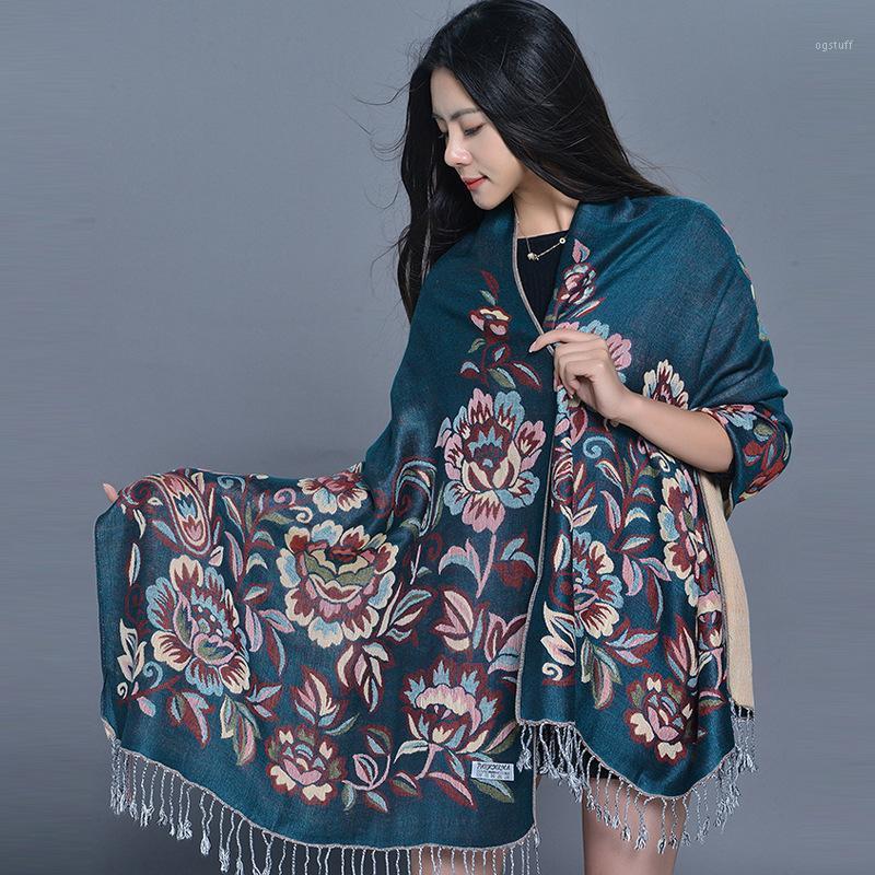 Scarves Cashmere Jacquard Cloak Scarf Winter Thickening Shawl 2021 Korean Version Of Wild Dual-use Women Double-sided, Blue;gray
Scarves Cashmere Jacquard Cloak Scarf Winter Thickening Shawl 2021 Korean Version Of Wild Dual-use Women Double-sided, Blue;gray