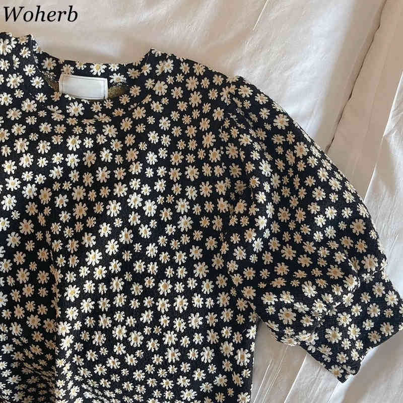 Puff Sleeve Daisy Floral Print Women Shirts Black Elegant Korean Chic Summer Blouses Vintage Casual Ins Blusas Mujer 210519