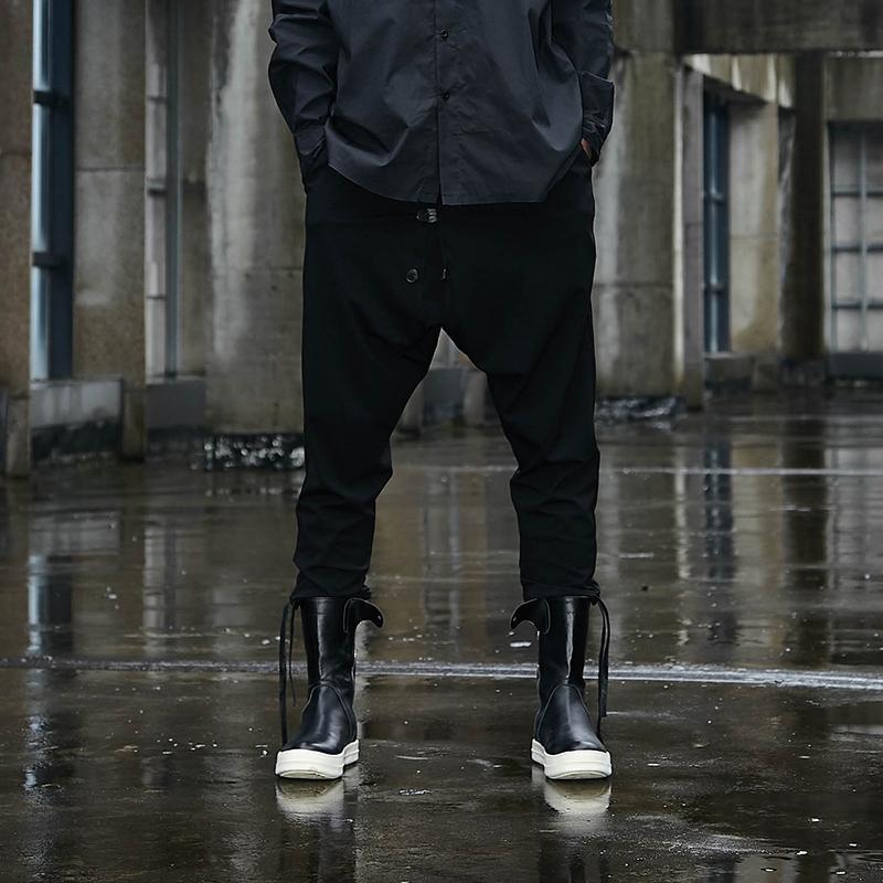 Men's Pants MR-DONOO Japan Style Cross Hip Hop Harem High Street Black Casual Trousers Male Fashion Streetwear A303-X035
Men's Pants MR-DONOO Japan Style Cross Hip Hop Harem High Street Black Casual Trousers Male Fashion Streetwear A303-X035
