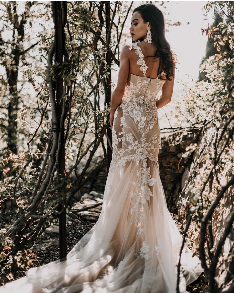 2021 Country Lace Mermaid Wedding Dresses Bridal Gowns Straps Sexy Illusion Appliqued Beads Long Boho Beach Bride Dress Custom Made