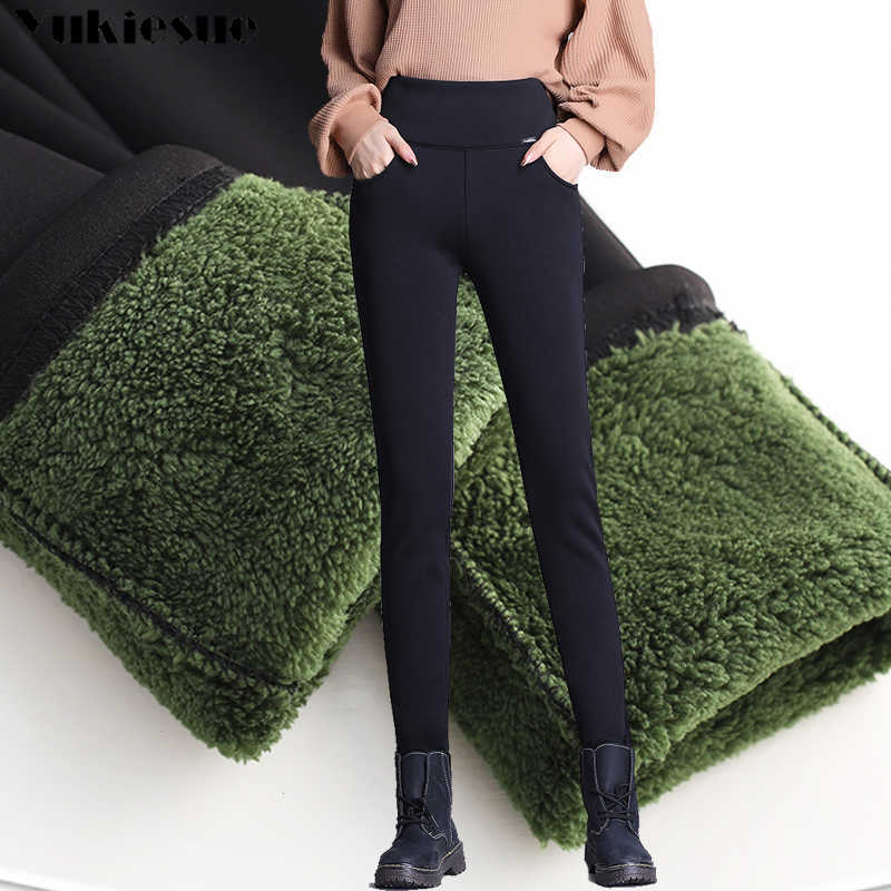 Women Winter Warm pants woman Velvet Thick Trousers High Waist Elastic skinny Mother Stretch womens pencil Pants Plus Size 6xl 210608, Blue lamb velvet
Women Winter Warm pants woman Velvet Thick Trousers High Waist Elastic skinny Mother Stretch womens pencil Pants Plus Size 6xl 210608, Blue lamb velvet