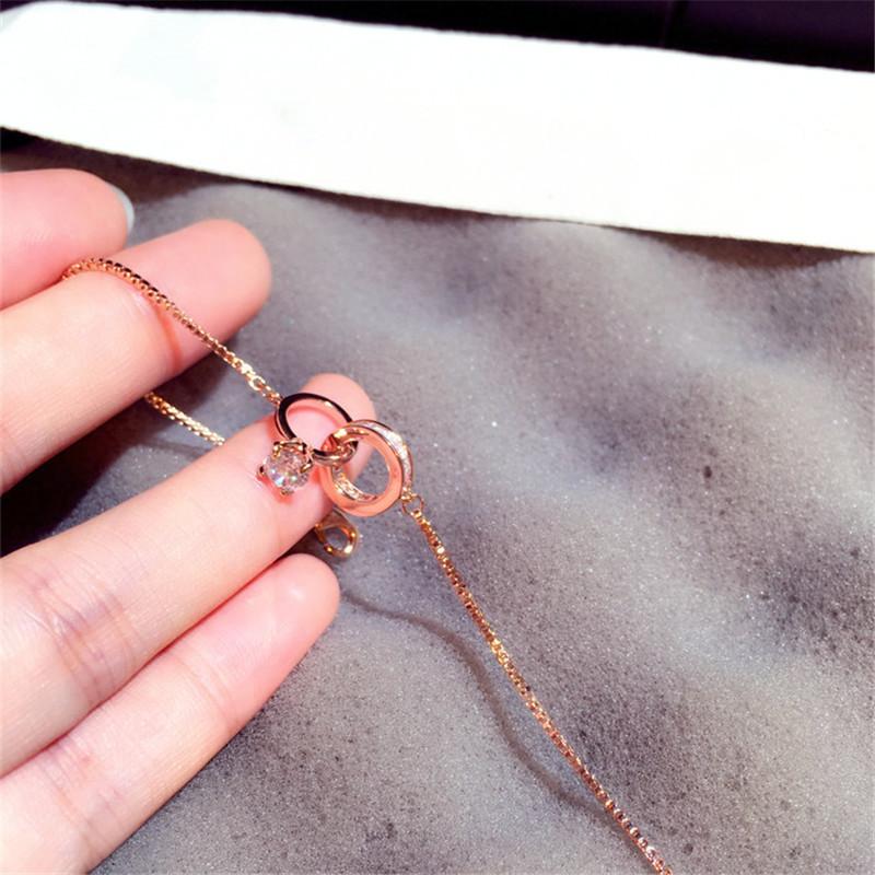 Bangle European And American Fashion Women Elegant Zircon Inlaid Hook-ups Fish Shaped Bracelet Women's Sexy Party Jewerly
Bangle European And American Fashion Women Elegant Zircon Inlaid Hook-ups Fish Shaped Bracelet Women's Sexy Party Jewerly