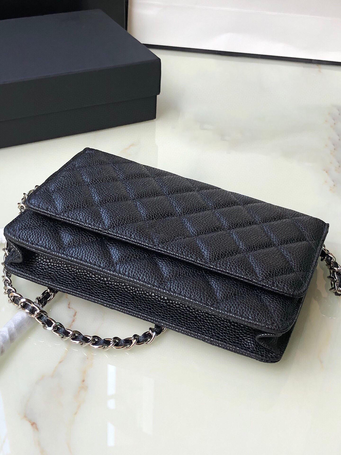 Compare with similar Items 2020 hot solds womens bags designers handbags purses luxurys designers bags men shoulder crossbody bag channe 001, Do not select this item
Compare with similar Items 2020 hot solds womens bags designers handbags purses luxurys designers bags men shoulder crossbody bag channe 001, Do not select this item
