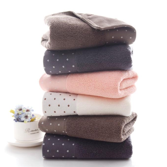 Factory direct cotton 32 strands 95g jacquard towel, high quality designer, beach gift
Factory direct cotton 32 strands 95g jacquard towel, high quality designer, beach gift