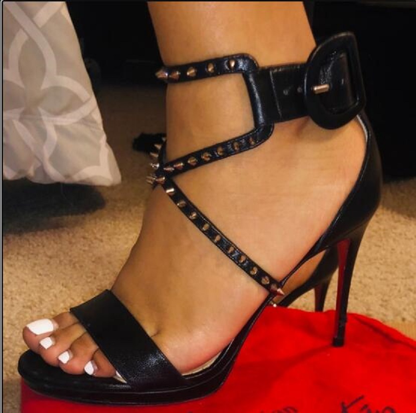 Newest red Low Heel bottom sandals strap Spikes heel Women Sandalss party wedding fashion summer Ankle StrapS high heels shoes Leather Platform Sandal Black
Newest red Low Heel bottom sandals strap Spikes heel Women Sandalss party wedding fashion summer Ankle StrapS high heels shoes Leather Platform Sandal Black